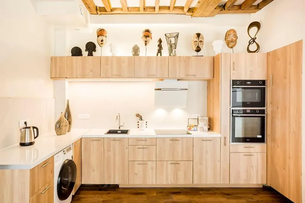 Sweety Home In Marais Paris Apartment